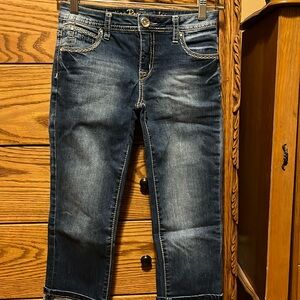 Girls size 12 Justice jean capris